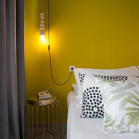 Chalepa Boutique