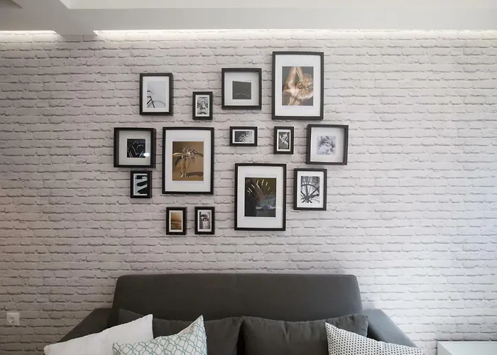 Daire Chalepa Boutique *