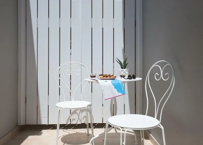 Chalepa Boutique * Hanya